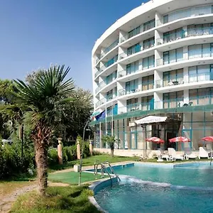 vizitați hotelul